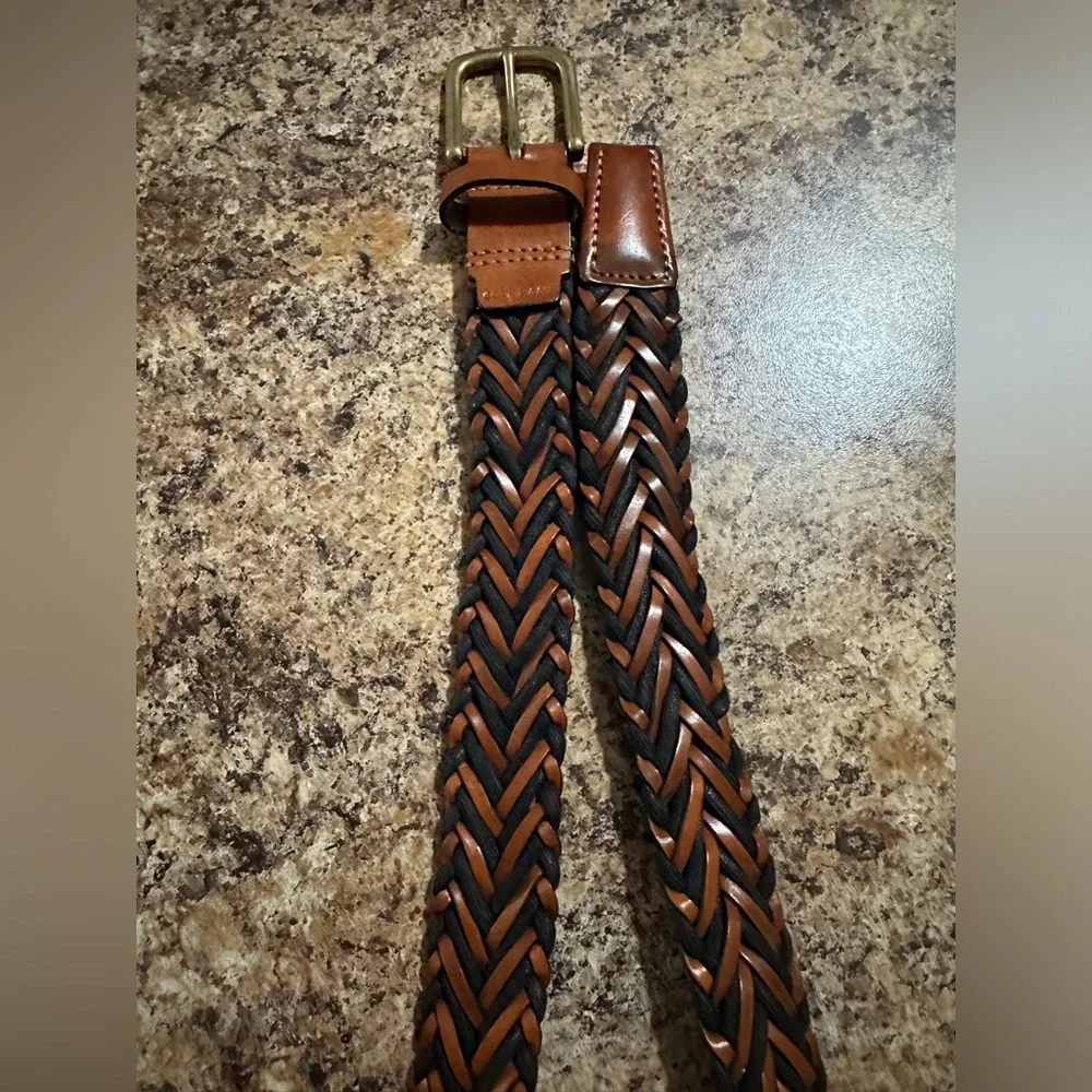 Cole Hann Two-tone Leather Men’s Belt Size S